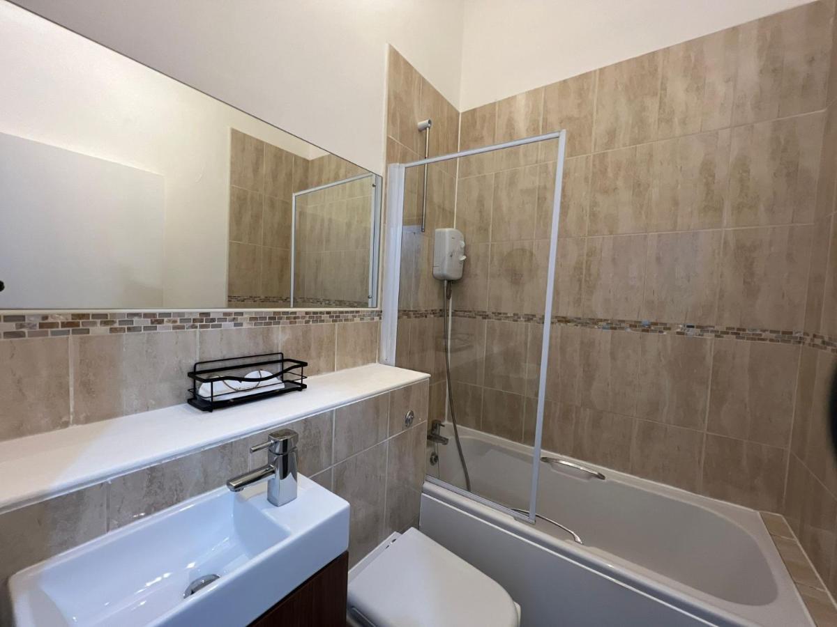 Kinetic Stays - Liverpool Apartments Bagian luar foto