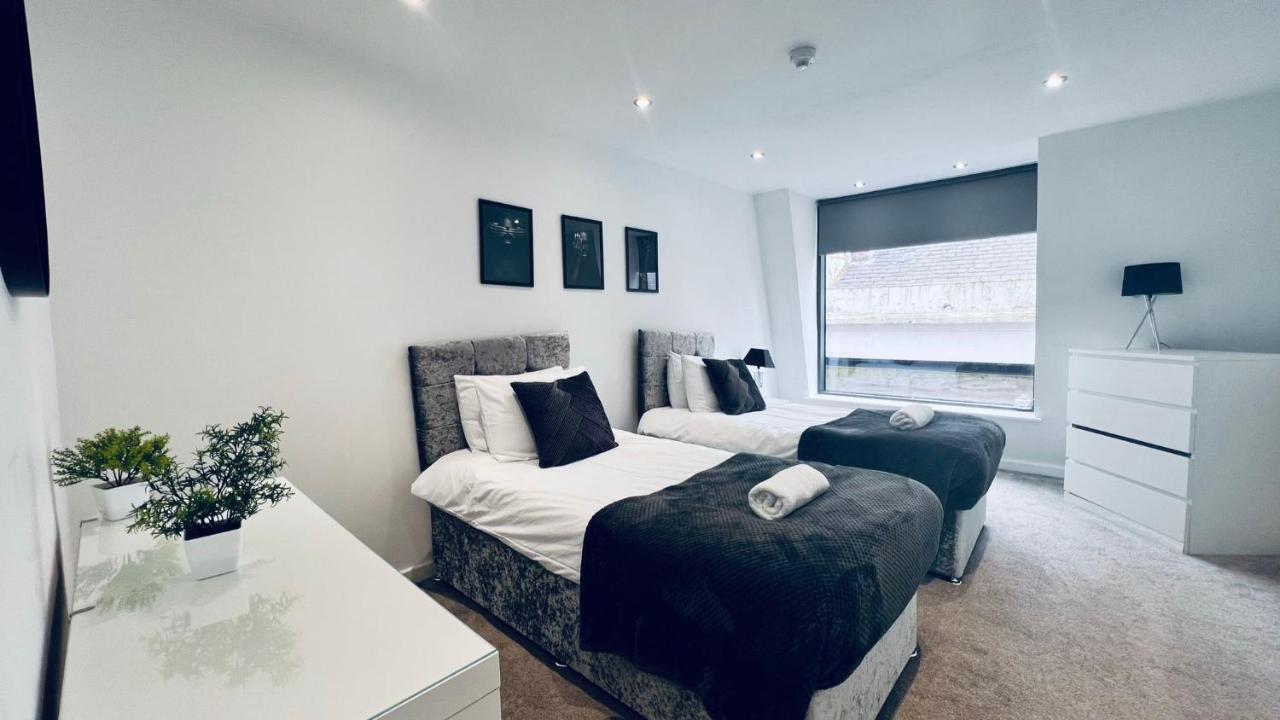 Kinetic Stays - Liverpool Apartments Bagian luar foto