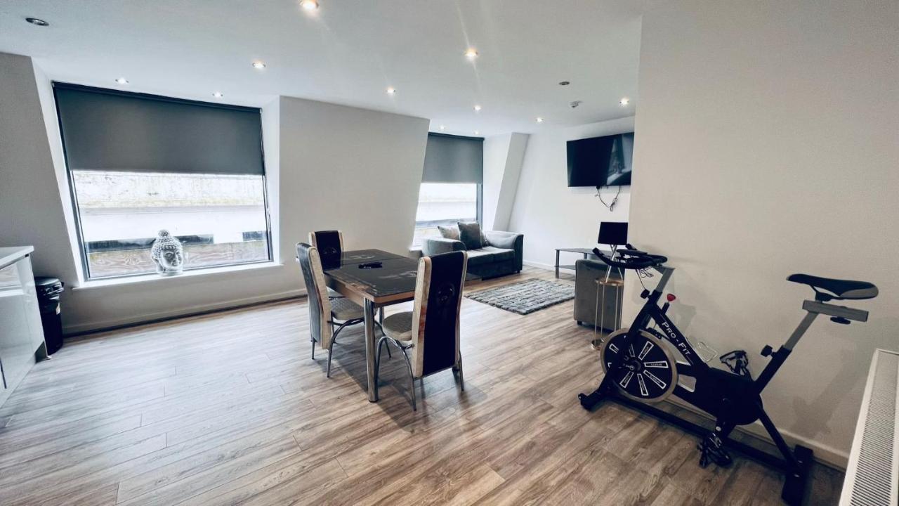 Kinetic Stays - Liverpool Apartments Bagian luar foto